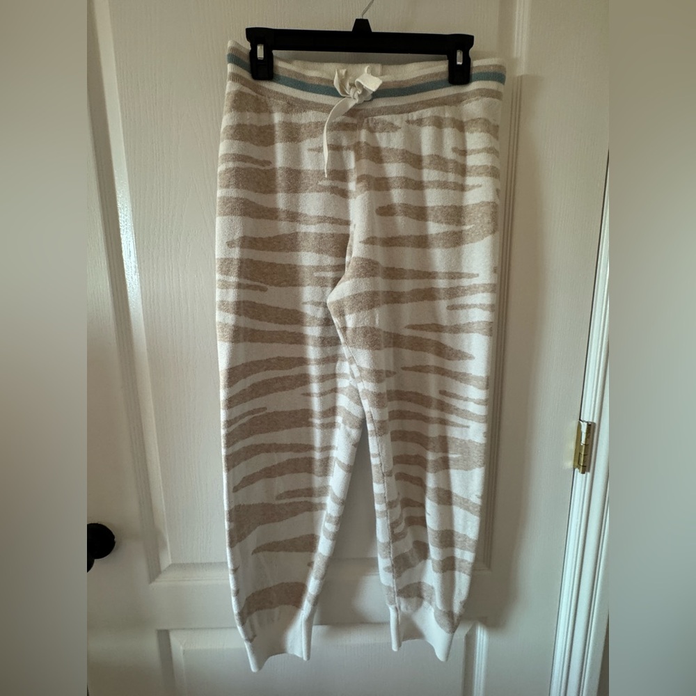 Splendid joggers